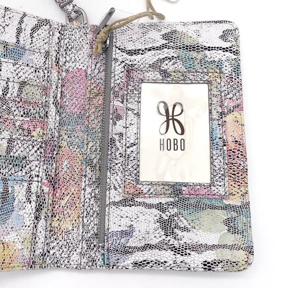 NWT Hobo Act Wristlet Wallet in Lizard Floral Leather White Pink Gray Blue NEW